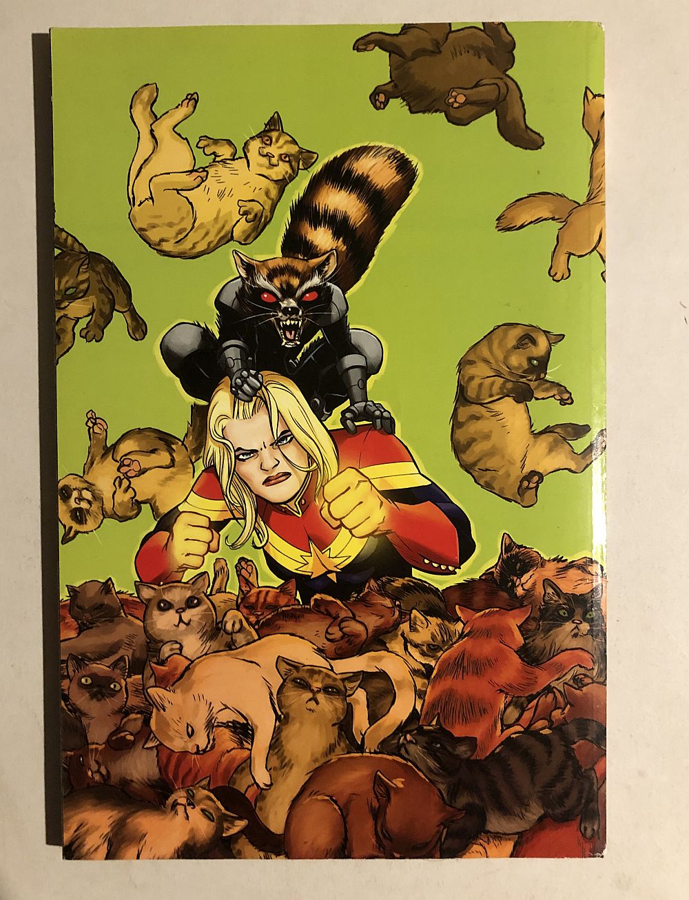 Universo Marvel 3ª Série nº 29 - Ed. Panini 2016 - Imagem 2